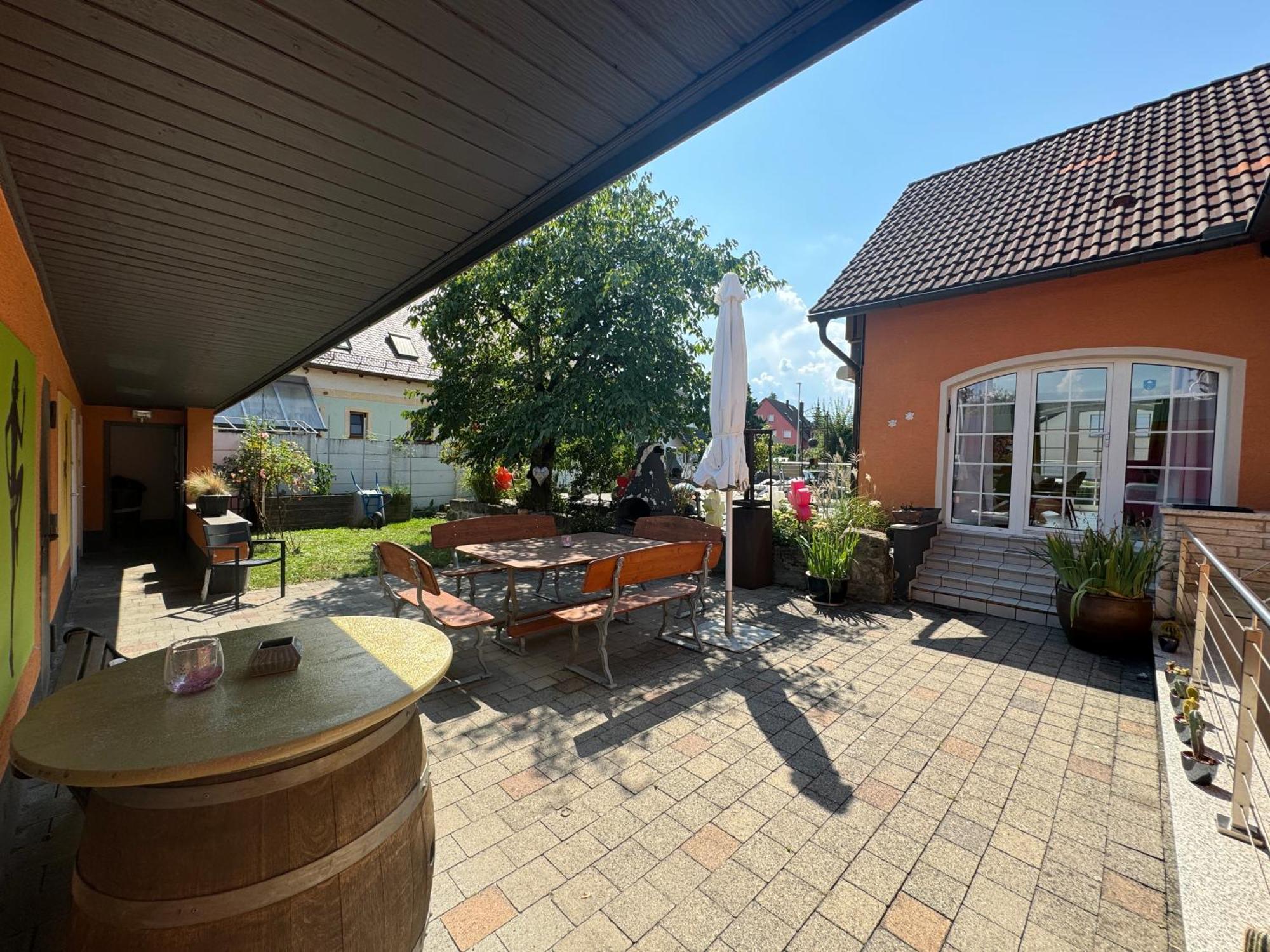 B&B'S Im Aischgrund Adelsdorf Zewnętrze zdjęcie