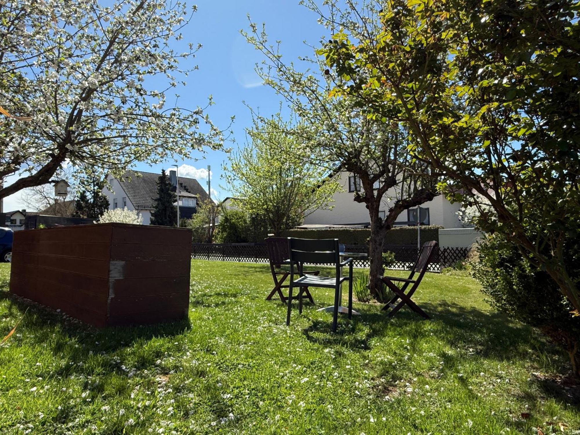 B&B'S Im Aischgrund Adelsdorf Zewnętrze zdjęcie