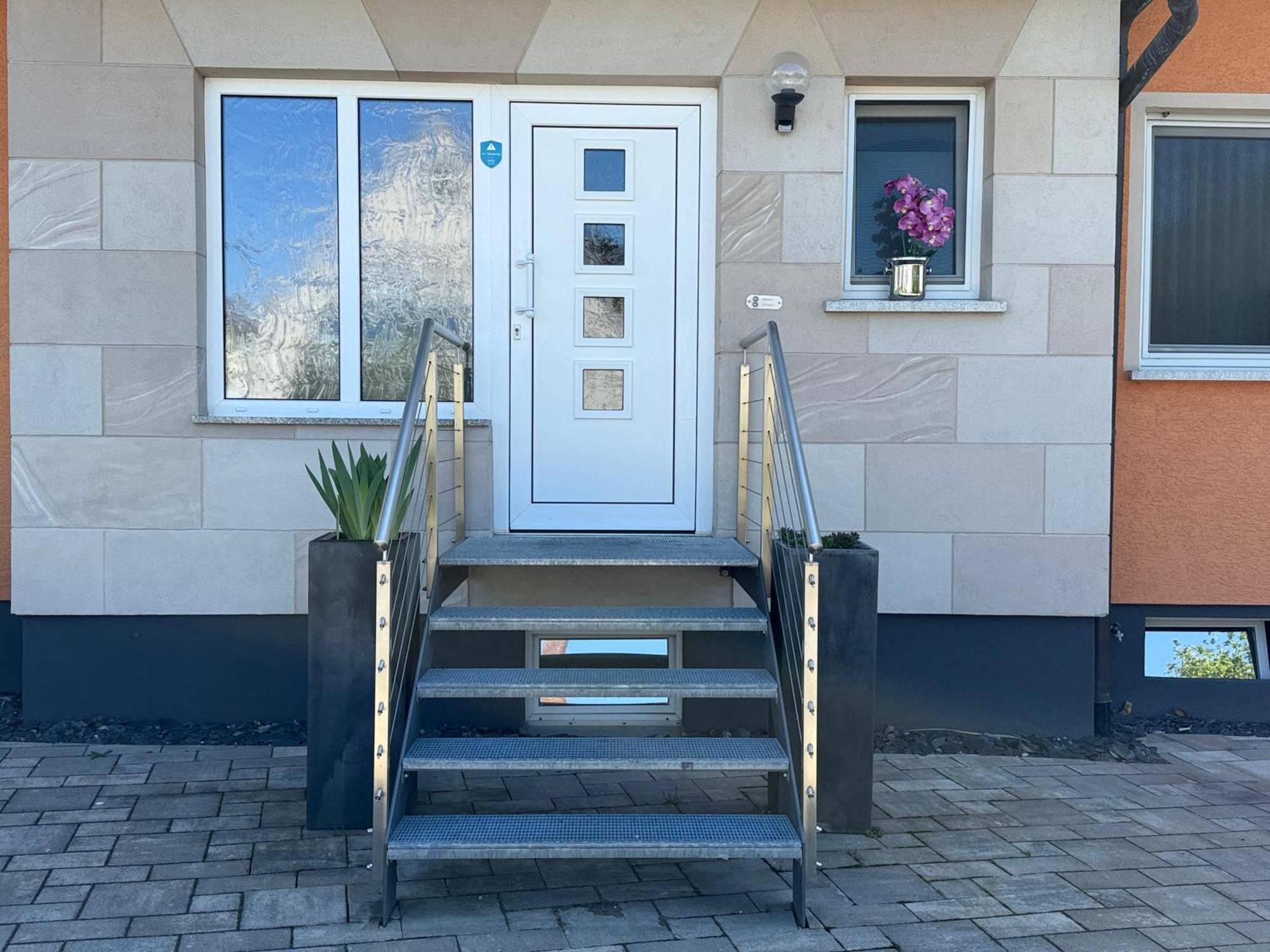 B&B'S Im Aischgrund Adelsdorf Zewnętrze zdjęcie