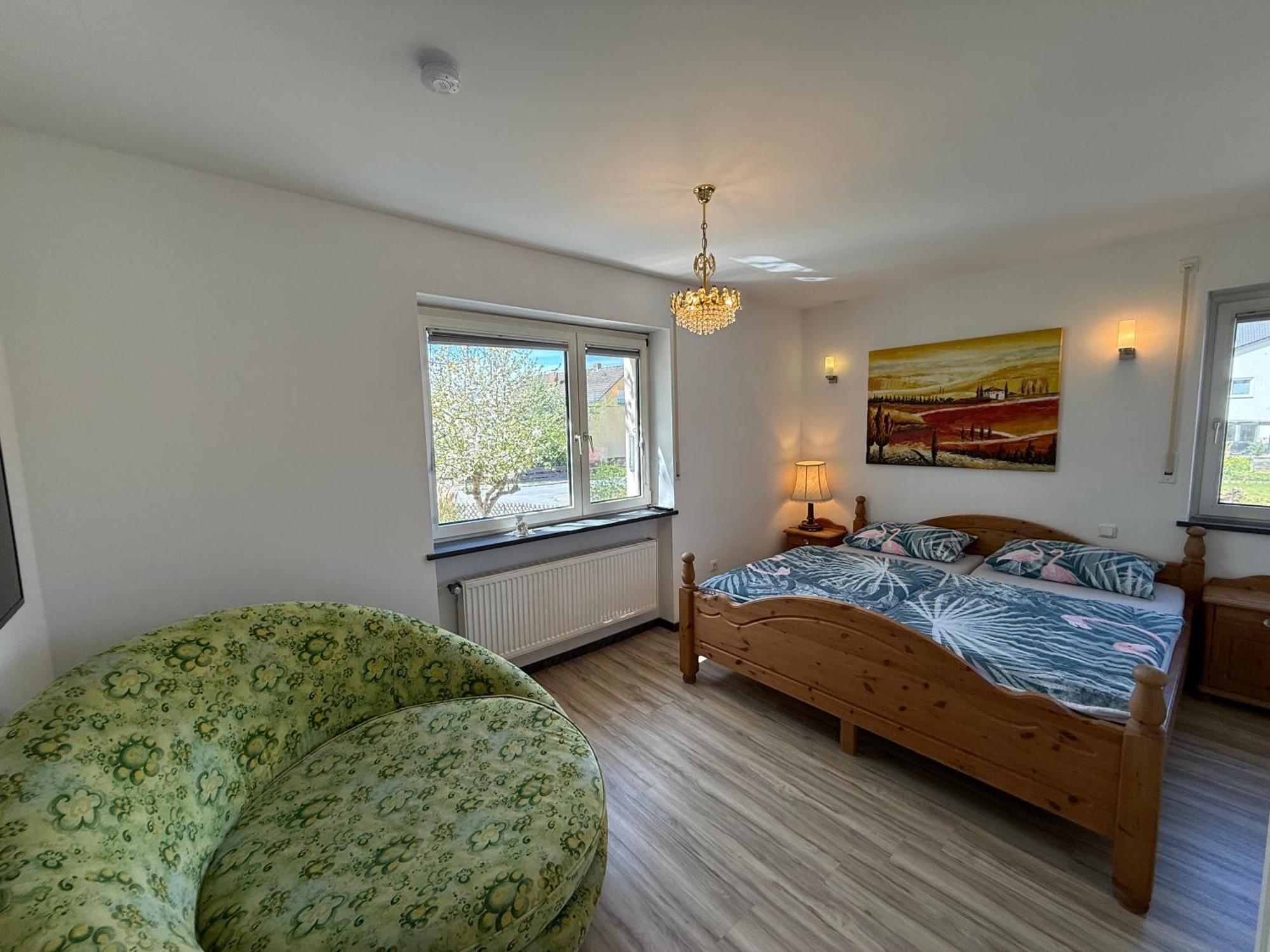 B&B'S Im Aischgrund Adelsdorf Zewnętrze zdjęcie
